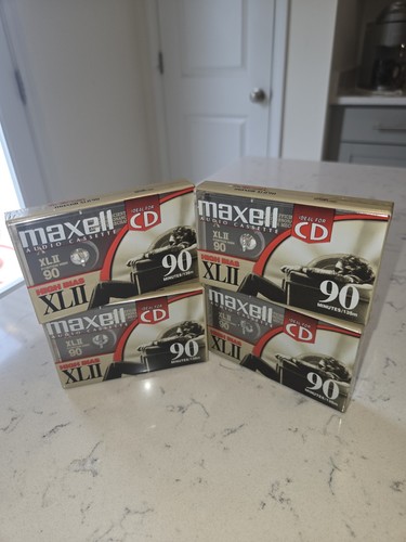 Maxwell set audiocassette - set, 4