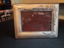 Cornice portafoto liberty con decorazione rose