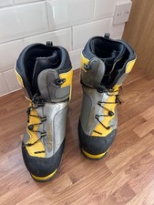 Stivali da alpinismo La