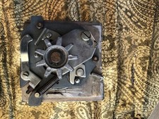 meccanismo a monete distributore caramelle vintage