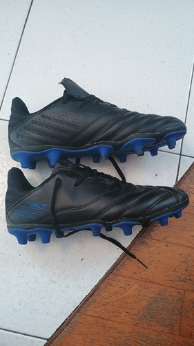 Scarpe calcio nere - e, in