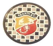 Coprimozzo ABARTH con fondo a