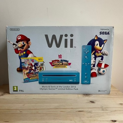 Nintendo wii console - nintendo, mario