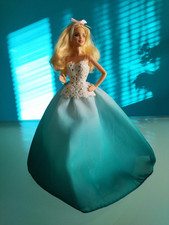 "MATTEL" Barbie "HAPPY HOLIDAY MAGIA DELLE FESTE", 2016, altezza 30 cm.