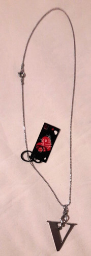 Collana con ciondolo lettera - , v