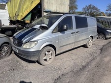 BREAKING MERCEDES BENZ Vito