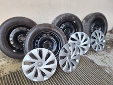 Cerchi e gomme con relativi