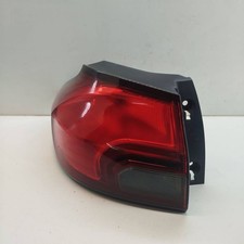 Opel Zafira C left tail light