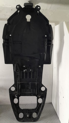 Vano sella aprilia scarabeo - vano,