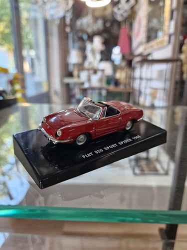 Modellino auto scala - auto,