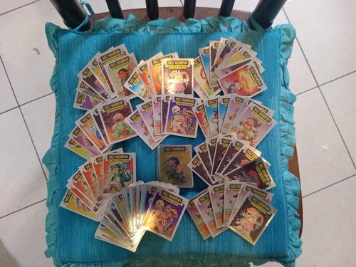 130 figurine sgorbions - 130,