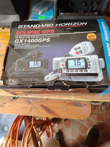 Standard horizon eclipse gps - horizon,