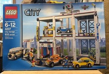 LEGO City Garage (4207, 933