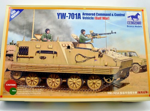 Modellino model kit montaggio