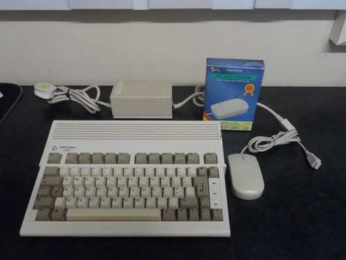 Computer commodore amiga - computer,