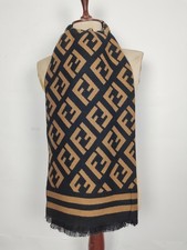 Sciarpa scialle invernale