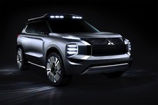 615079 Poster stampa da parete auto sportiva Mitsubishi Engelberg Tourer