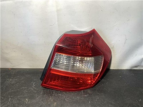 6224502 faro posteriore destro
