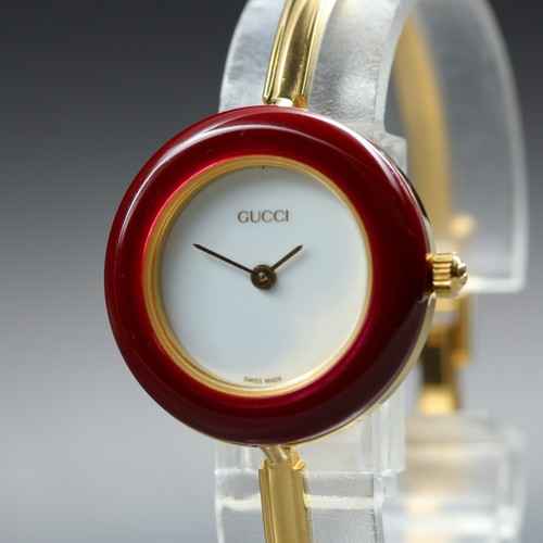 Gucci change bezel 2 - change,