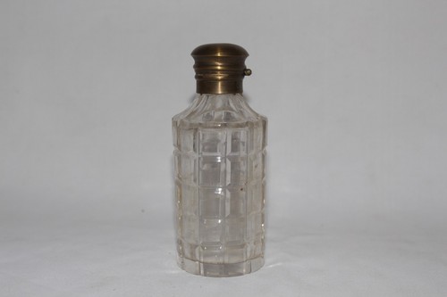 Rara bottiglia profumo - , in