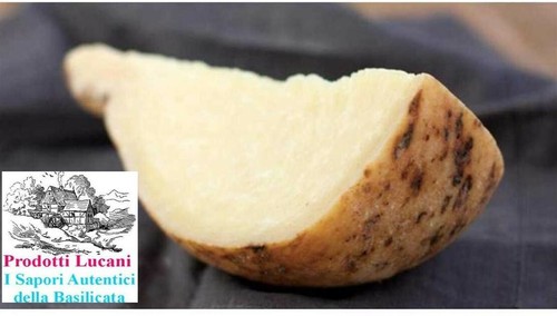 Caciocavallo podolico intero - caciocavallo,