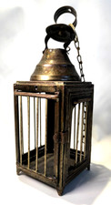 Lanterne à bougie en métal