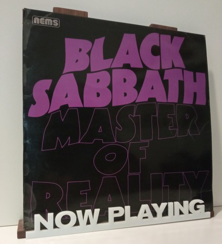Black sabbath master - black,