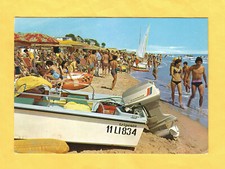 Cartolina Lido di Fermo La spiaggia animata viaggiata 1975
