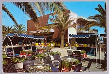 LOANO SAVONA CARTOLINA DEHORS BAGNI DORIA FG VG 1982 - L' ARCOBALENO