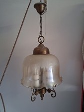 Antico lampadario in bronzo