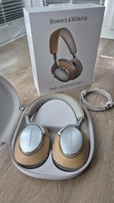 Cuffie Bowers & Wilkins Px8