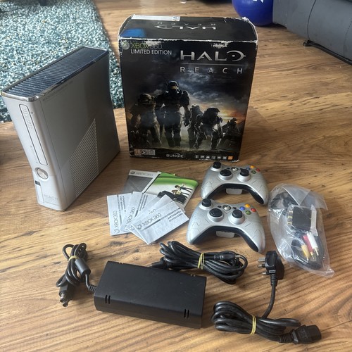 Xbox 360 slim - console, halo