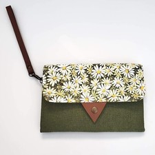 Portafoglio da polso fatto a