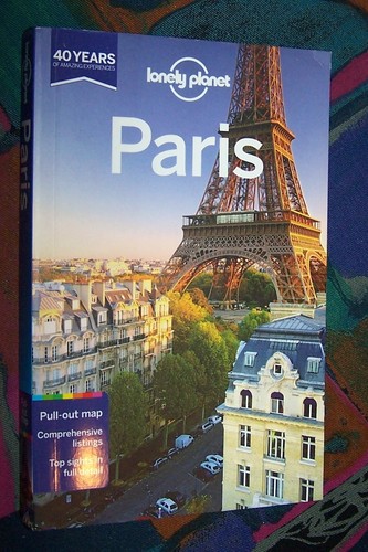 Paris pull out - paris, pull-out