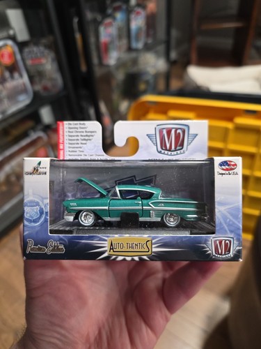 Auto thentics 64 - auto, 1:64