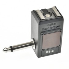 HOT SHOE DIGITAL STUDIO FLASH