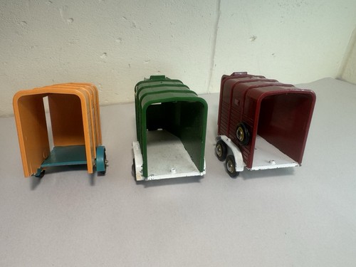 Britains beaufort horse box - beaufort,