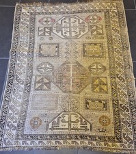 Tappeto orientale annodato a