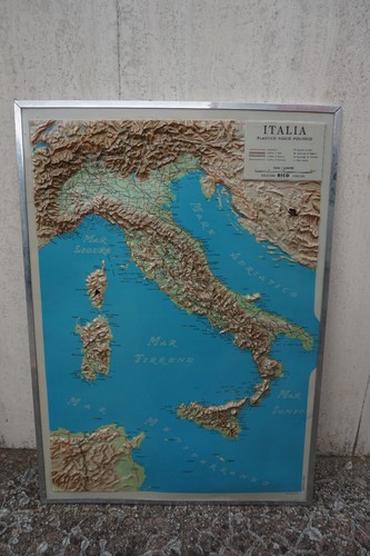Carta geografica fisica