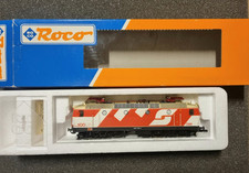 ROCO LOCOMOTIVA BR 1044 100-4  OBB LIVREA SPECIALE 100  Articolo 43549