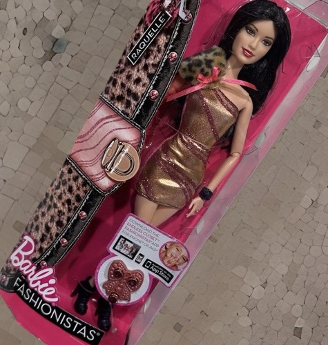 Barbie 100 poses fashionistas - barbie,