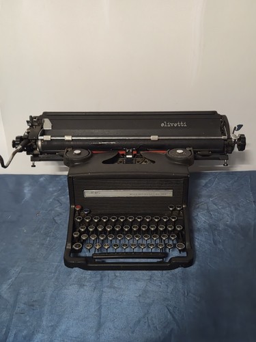 Macchina scrivere olivetti - da,