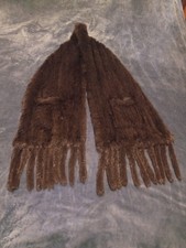 STOLA IN PELLICCIA MARRONE CON FRANGE E TASCHE