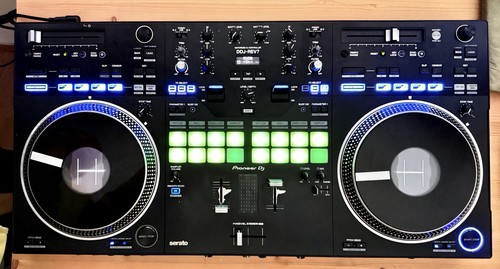 Pioneer ddj rev7 controller - dj,