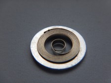 RESSORT À AILETTES MANUEL