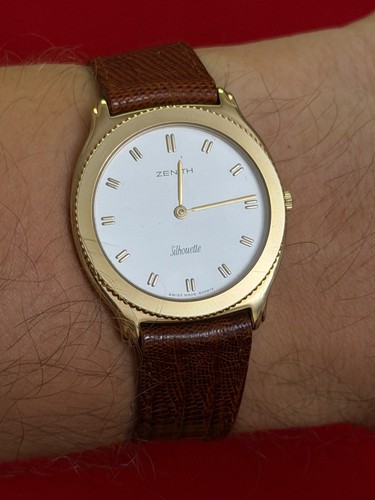 Orologio elegante uomo vintage