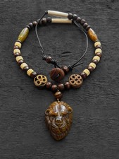 Collana con ciondolo leone