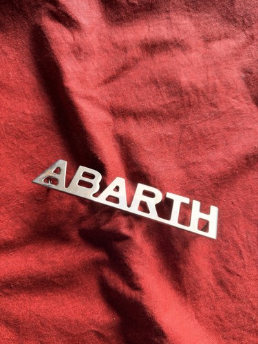 Emblema abarth per fiat 500 - abarth,