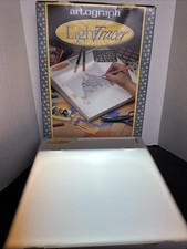 Scatola luminosa da disegno