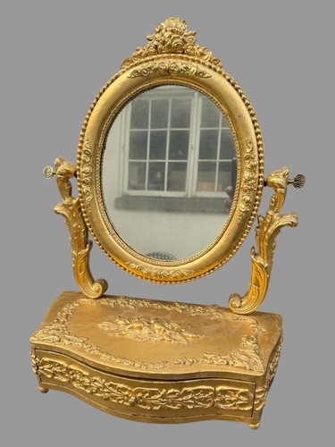 Specchio antico vittoriano